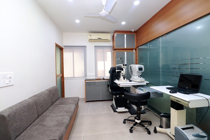 eye specialist in Ahmedabad